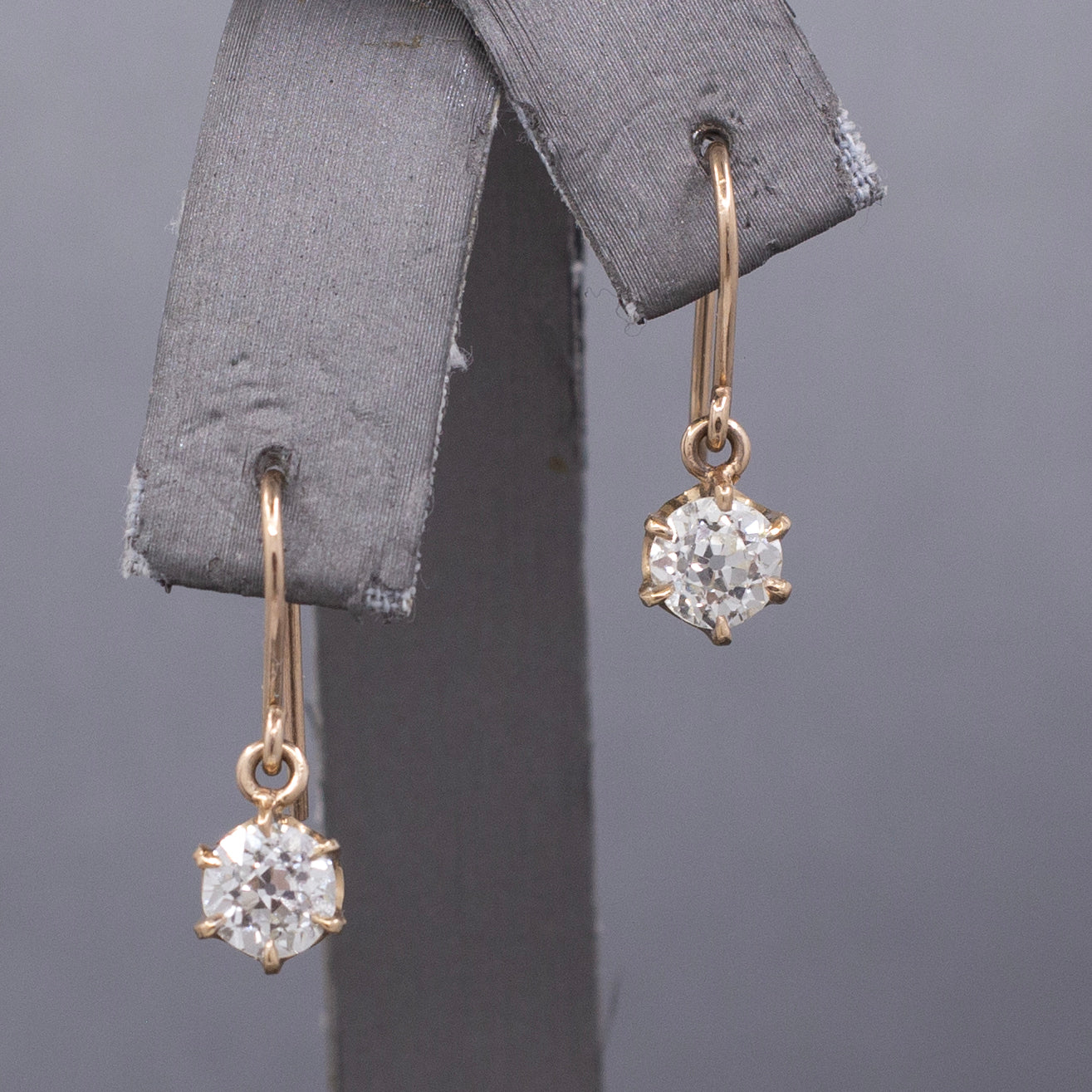 Exquisite Victorian Diamond 1.50cttw Drop Dangle Earrings in 14k Yellow Gold