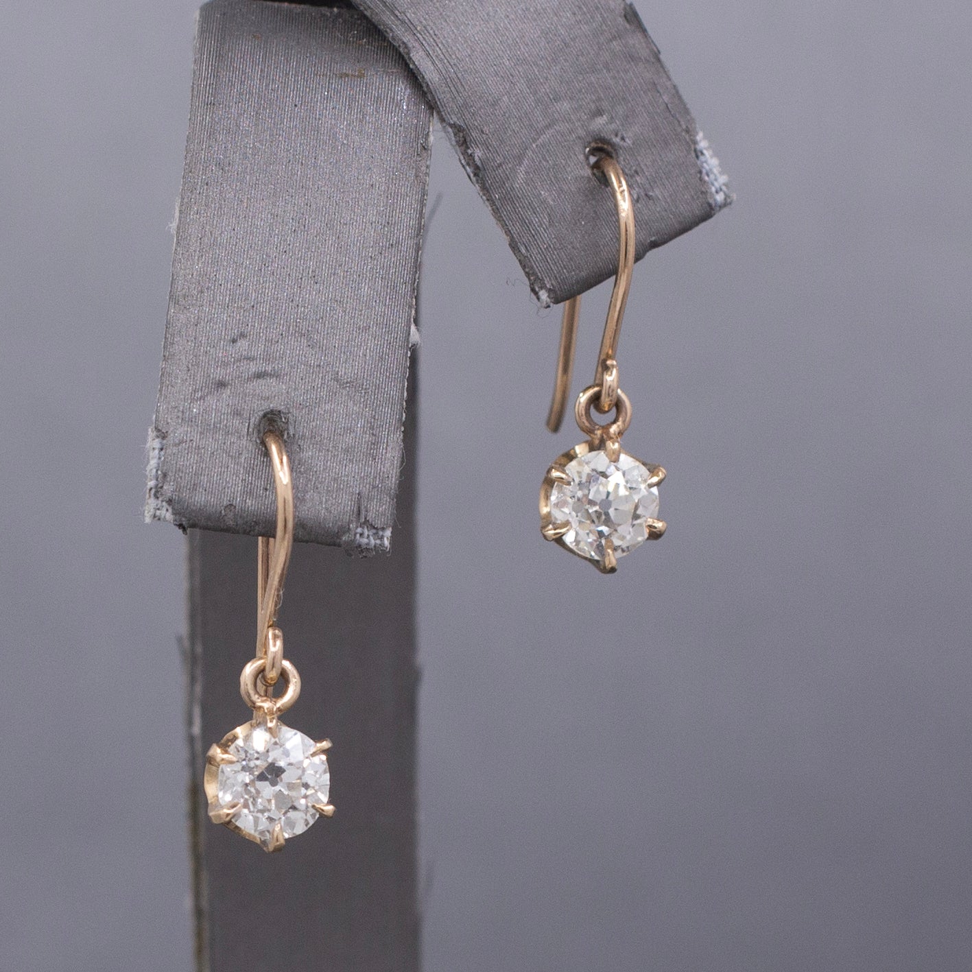 Exquisite Victorian Diamond 1.50cttw Drop Dangle Earrings in 14k Yellow Gold