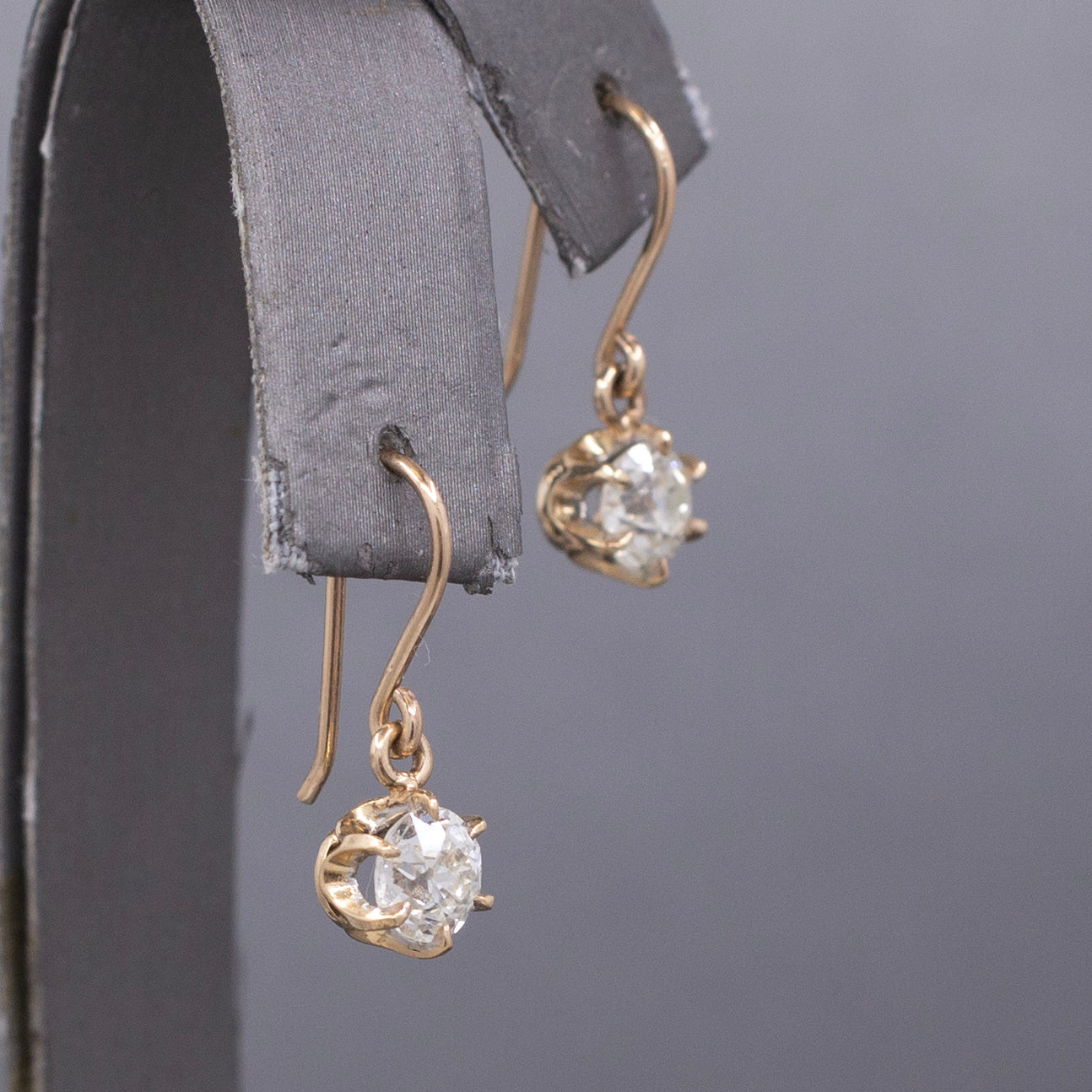 Exquisite Victorian Diamond 1.50cttw Drop Dangle Earrings in 14k Yellow Gold