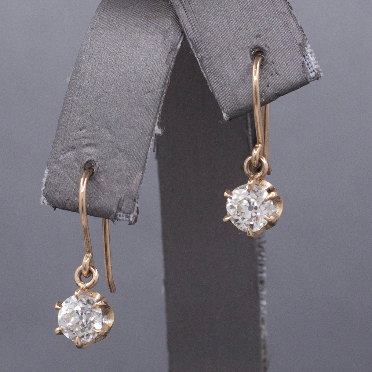 Exquisite Victorian Diamond 1.50cttw Drop Dangle Earrings in 14k Yellow Gold