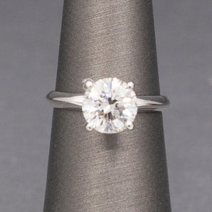 Stunning GIA Certified Diamond Solitaire Engagement Ring in 14k White Gold