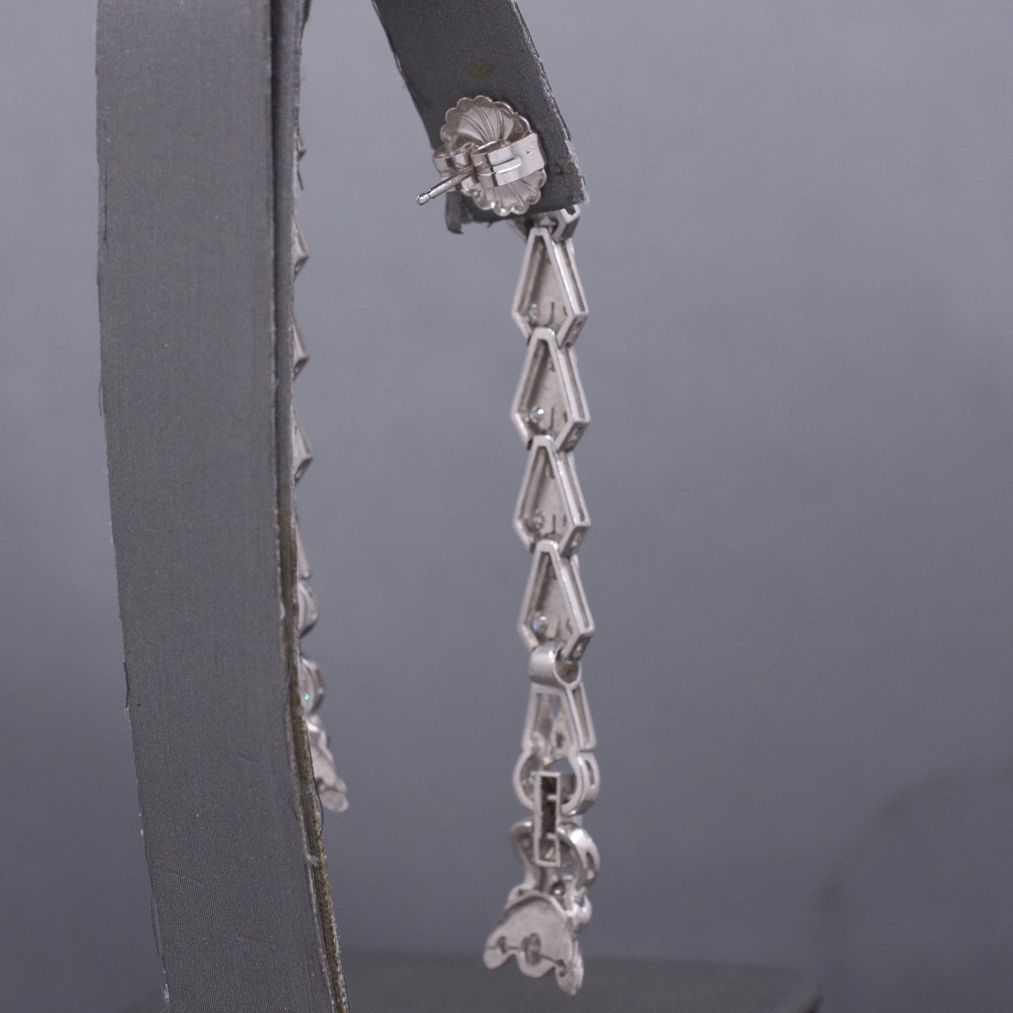 Exquisite Art Deco Old European Cut Diamond Dangle Earrings in Platinum