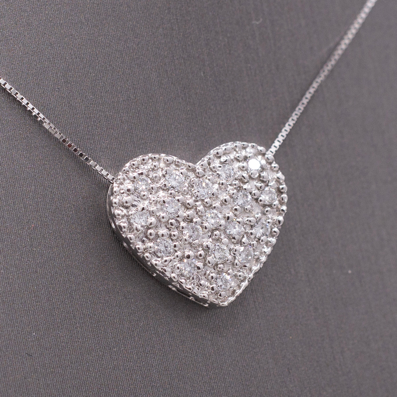 Vintage Pave' Diamond Heart Pendant Necklace in Platinum
