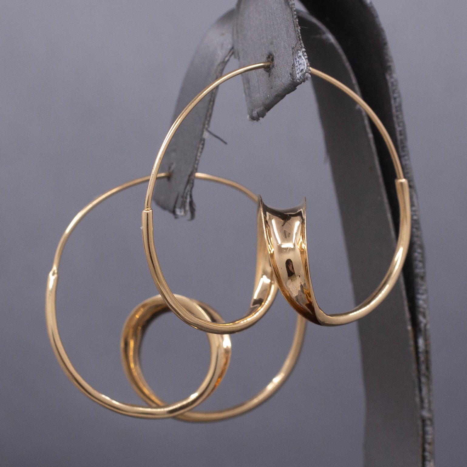 Vintage Iconoclast Double Twist Hoop Earrings in 14k Yellow Gold