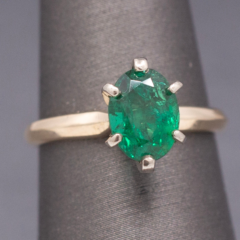 Vivid Sparkling Natural Oval Cut Emerald Solitaire Ring in 14k Yellow Gold