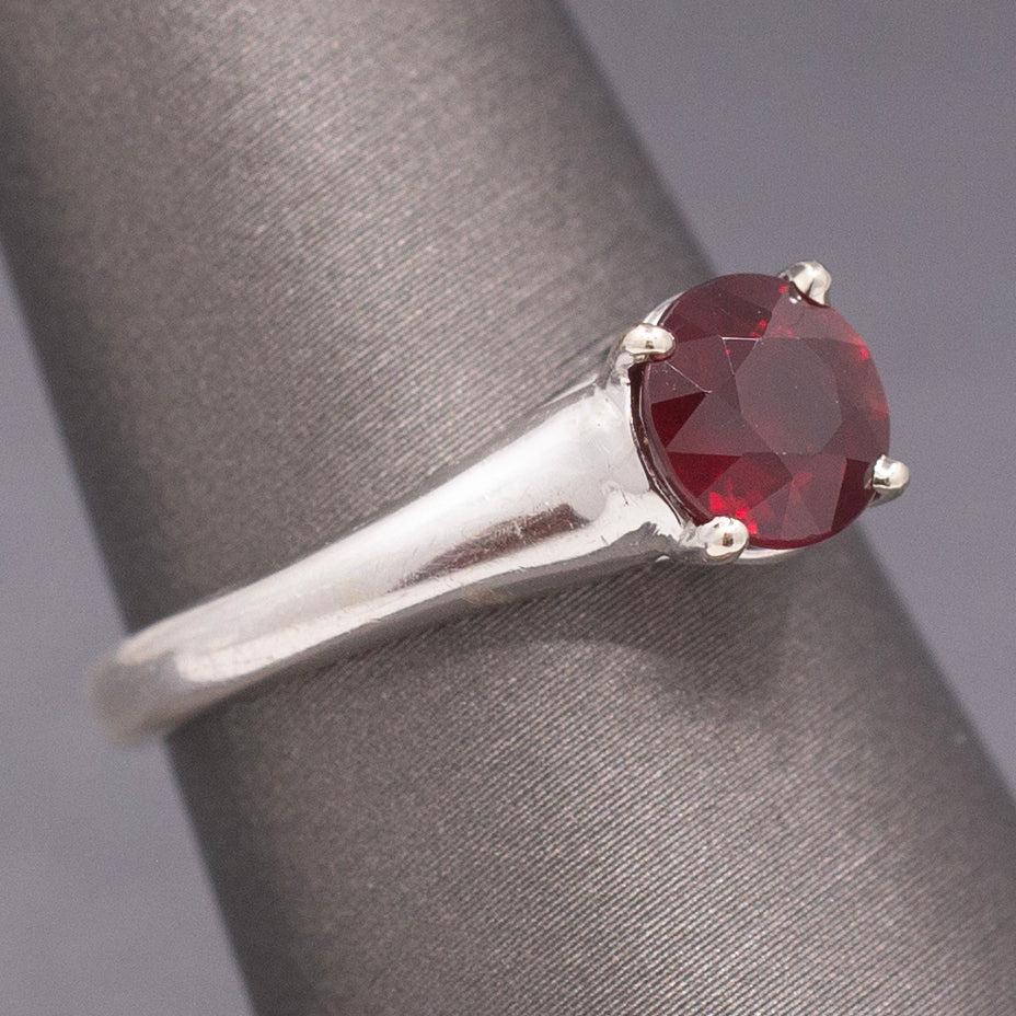 Classic Vintage Natural Deep Red Ruby Solitaire Ring in 14k White Gold