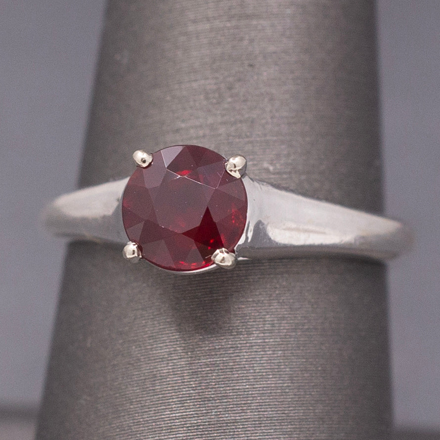 Classic Vintage Natural Deep Red Ruby Solitaire Ring in 14k White Gold
