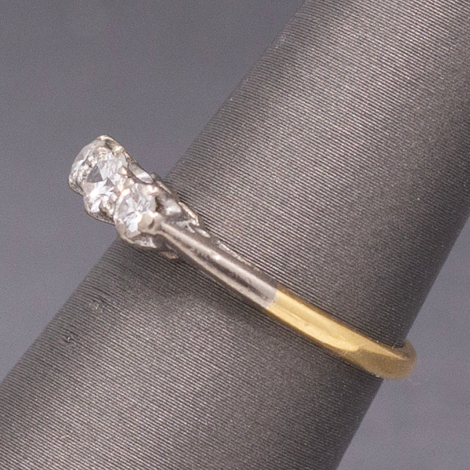 Antique Edwardian Old European Cut Diamond Three Stone Ring in Platinum and 18k Yellow Gold