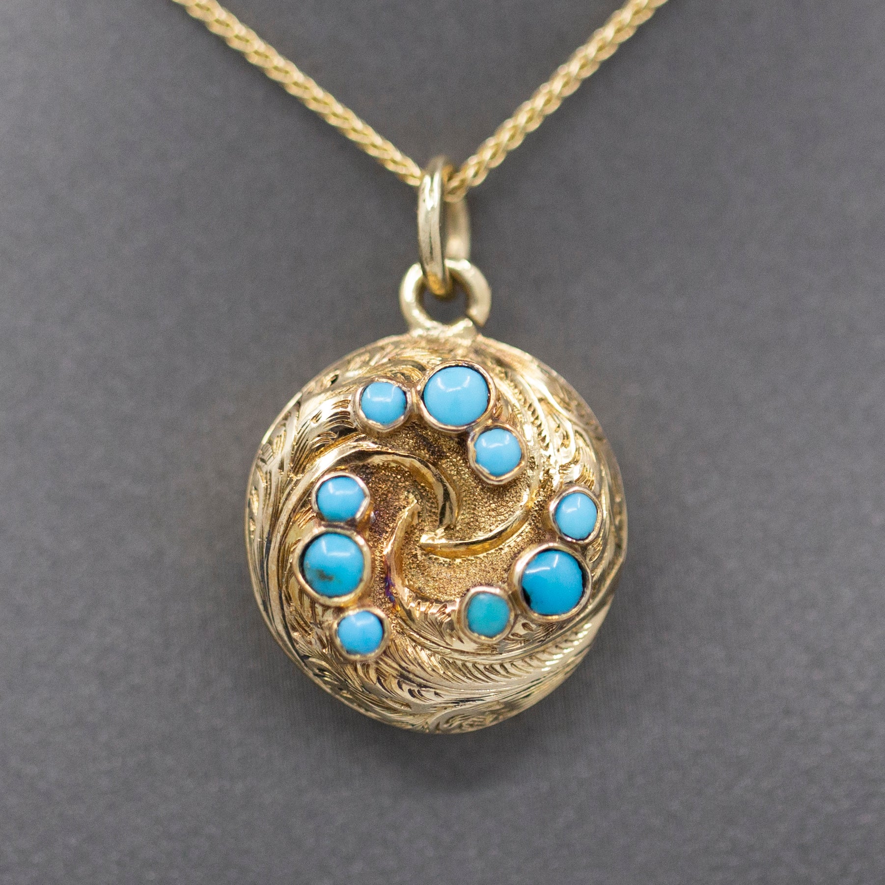 Antique Victorian Turquoise Round Locket with Glass Back and Lock of Hair in 14k Gold