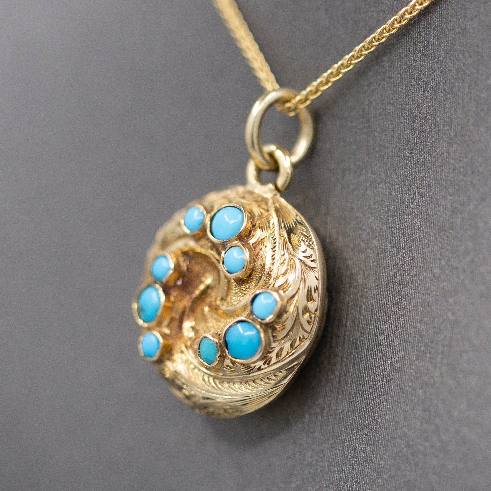 Antique Victorian Turquoise Round Locket with Glass Back and Lock of Hair in 14k Gold