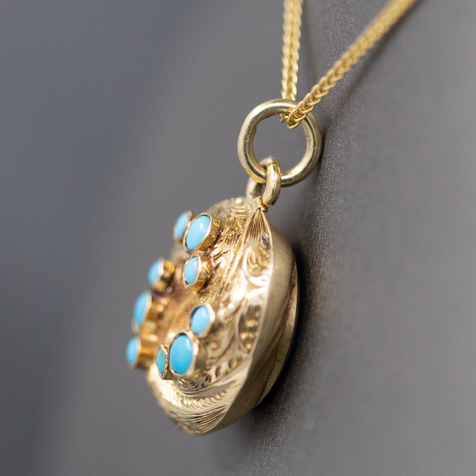 Antique Victorian Turquoise Round Locket with Glass Back and Lock of Hair in 14k Gold
