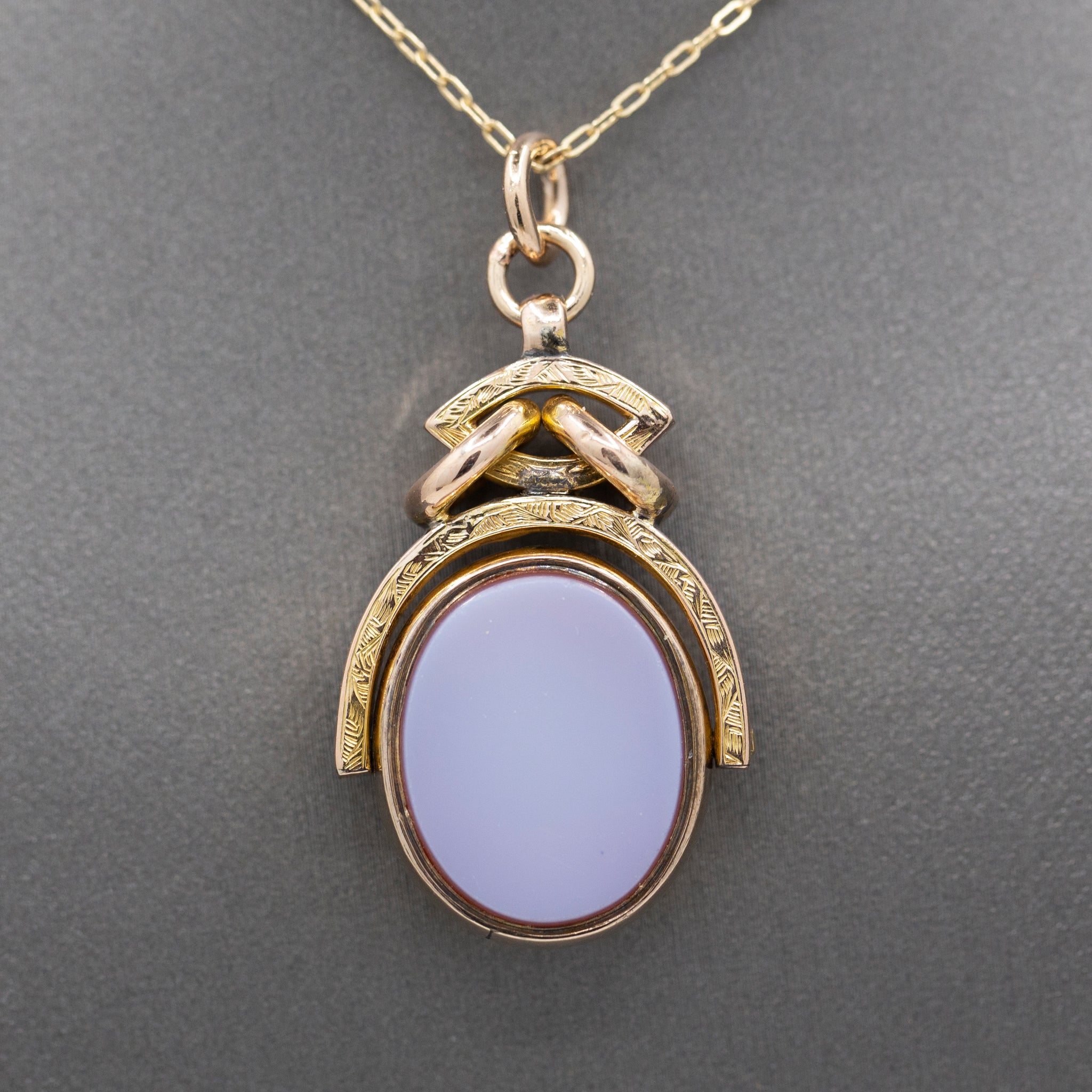 Antique Victorian Spinning Oval Bloodstone and Onyx Fob Pendant in 10k Yellow Gold