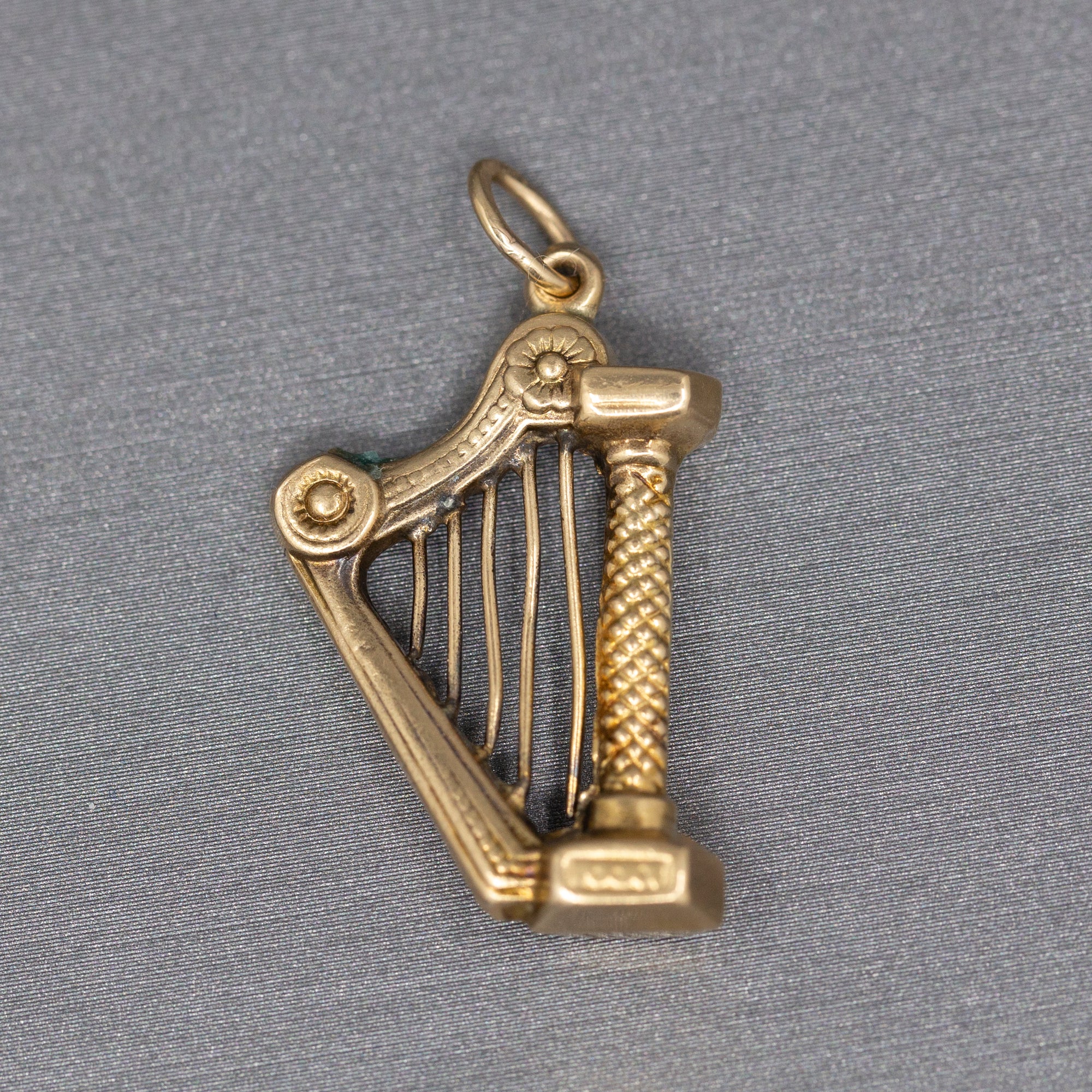 Vintage Harp Pendant Charm in 14k Yellow Gold