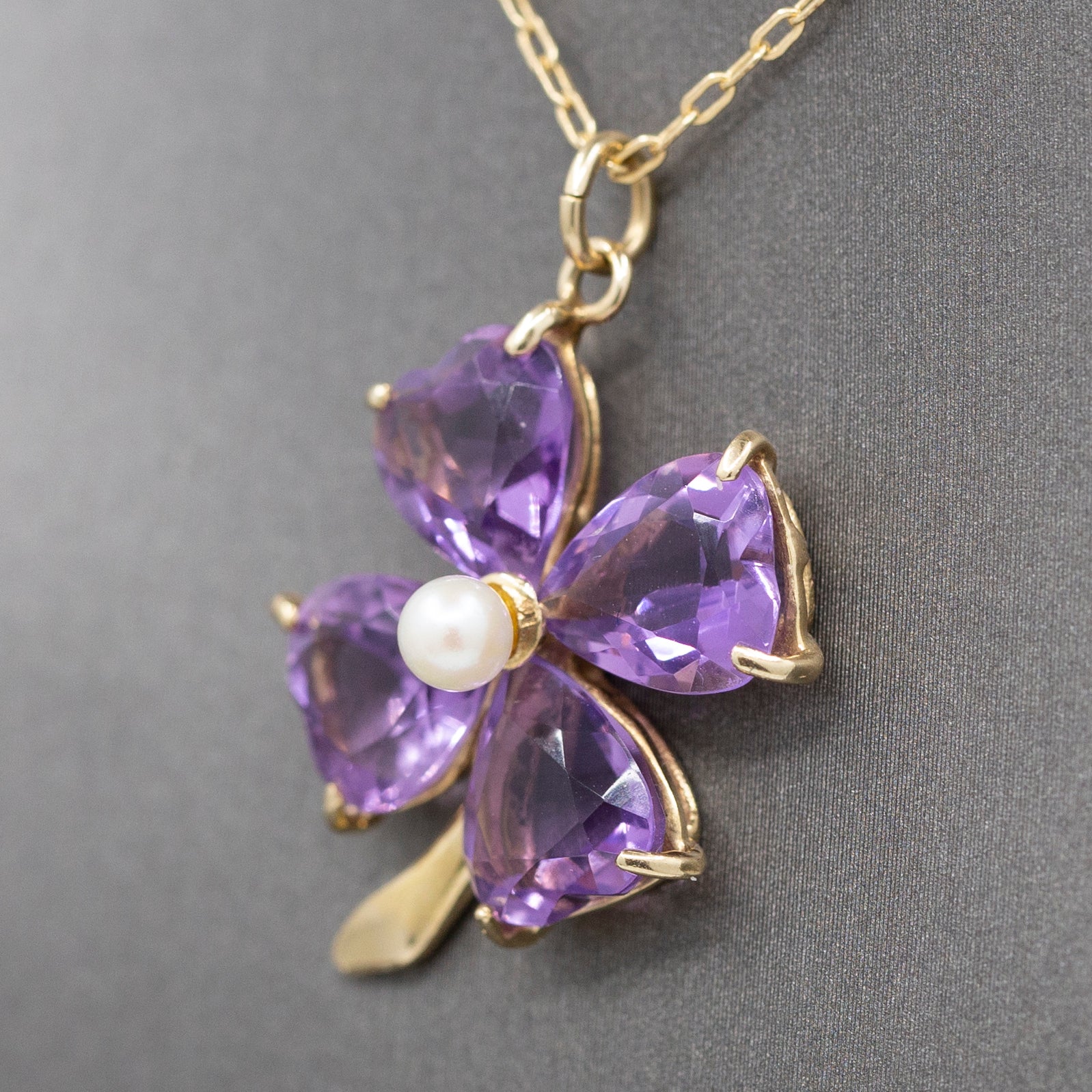 Vintage Amethyst and Pearl Four Leaf Clover Pendant Charm in 14k Yellow Gold