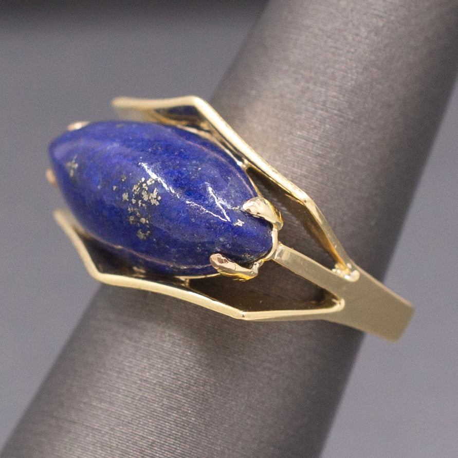 Vintage Modernist Lapis Lazuli East West Set Ring in 18k Yellow Gold