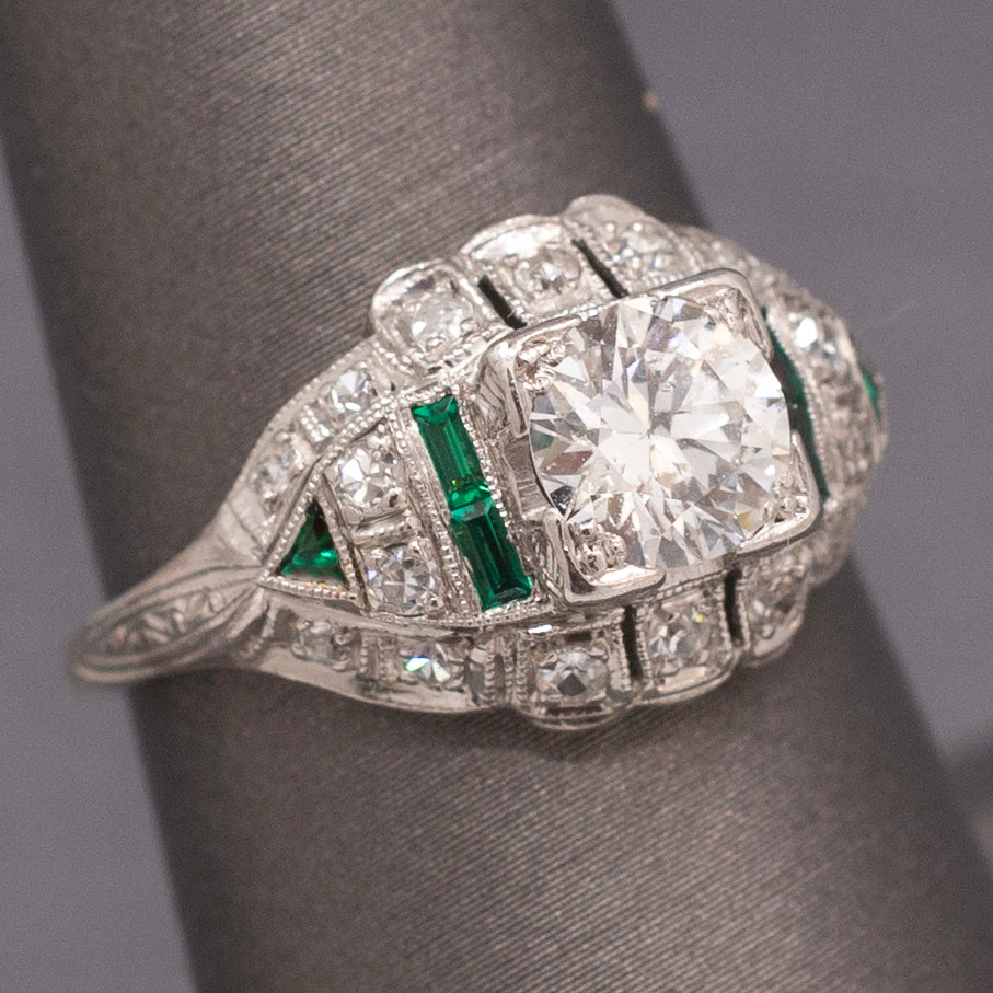 Exquisite Art Deco Old European Cut Diamond and Emerald Engagement Ring in Platinum