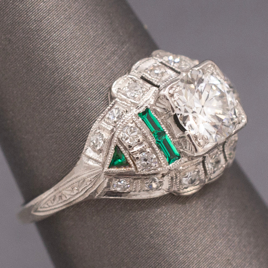 Exquisite Art Deco Old European Cut Diamond and Emerald Engagement Ring in Platinum