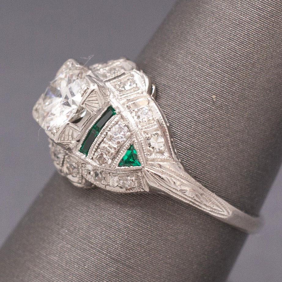 Exquisite Art Deco Old European Cut Diamond and Emerald Engagement Ring in Platinum