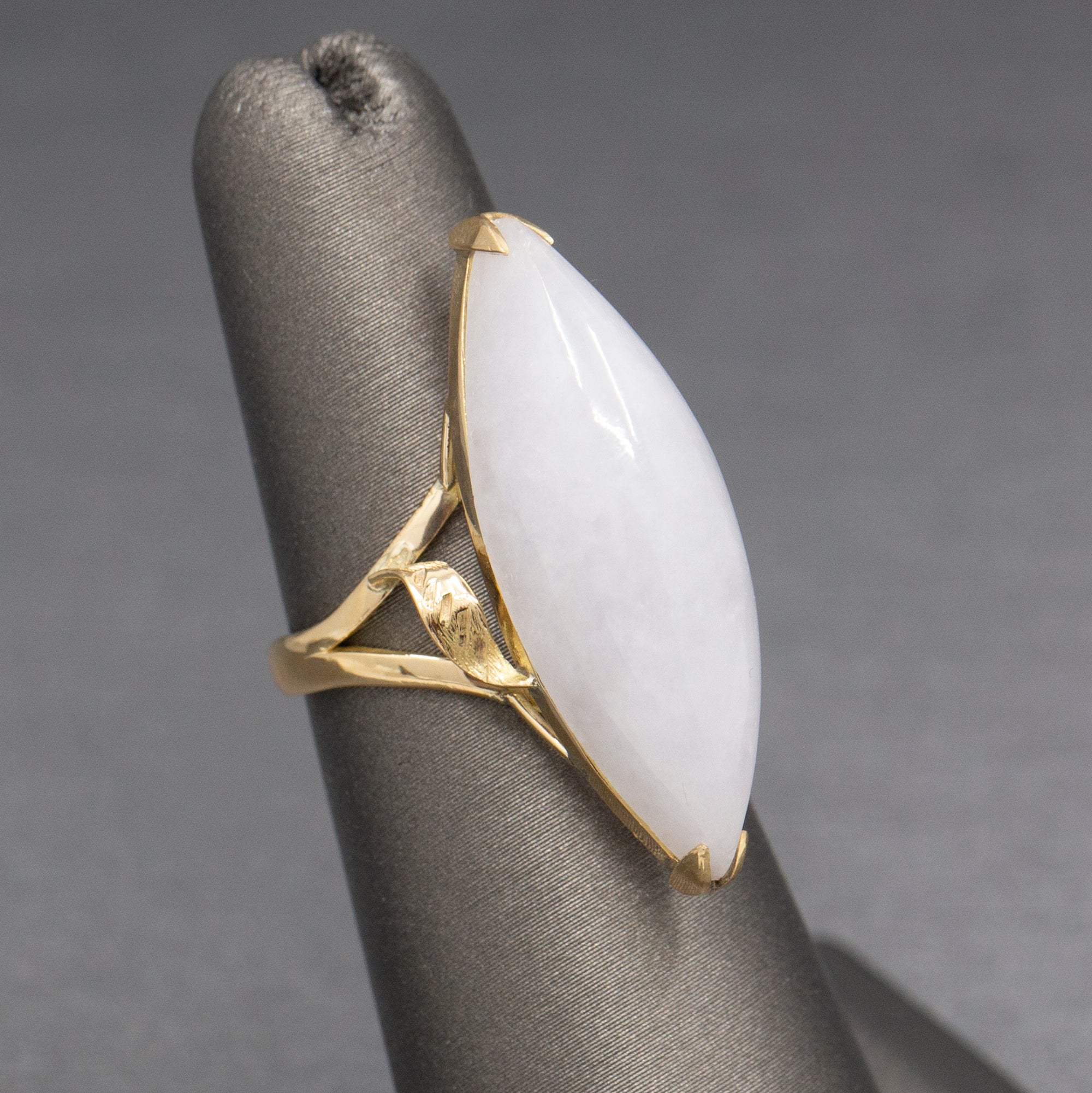 Ladylike Lavender Jade Jadeite Marquise Cocktail Ring In 14k Yellow Gold