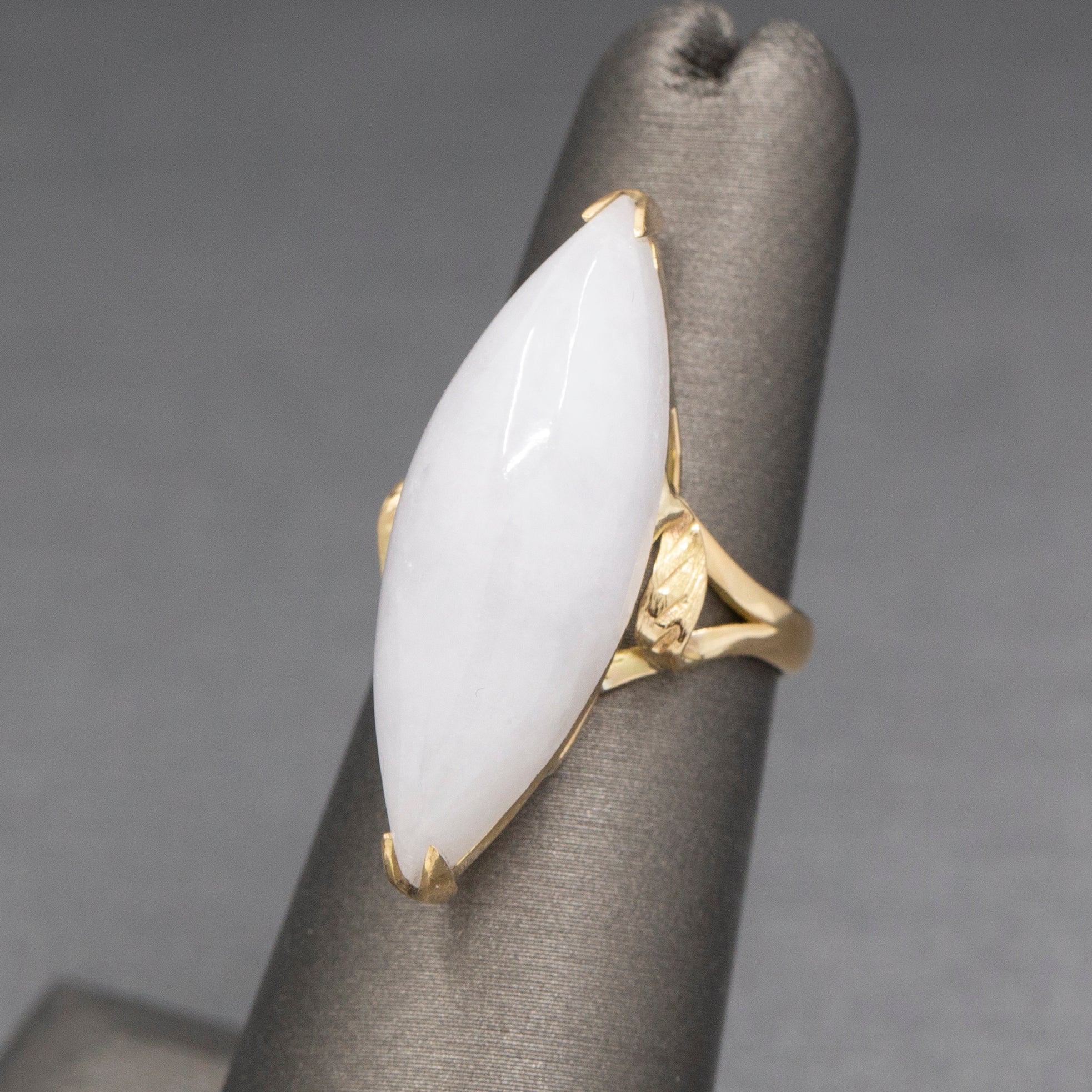 Ladylike Lavender Jade Jadeite Marquise Cocktail Ring In 14k Yellow Gold