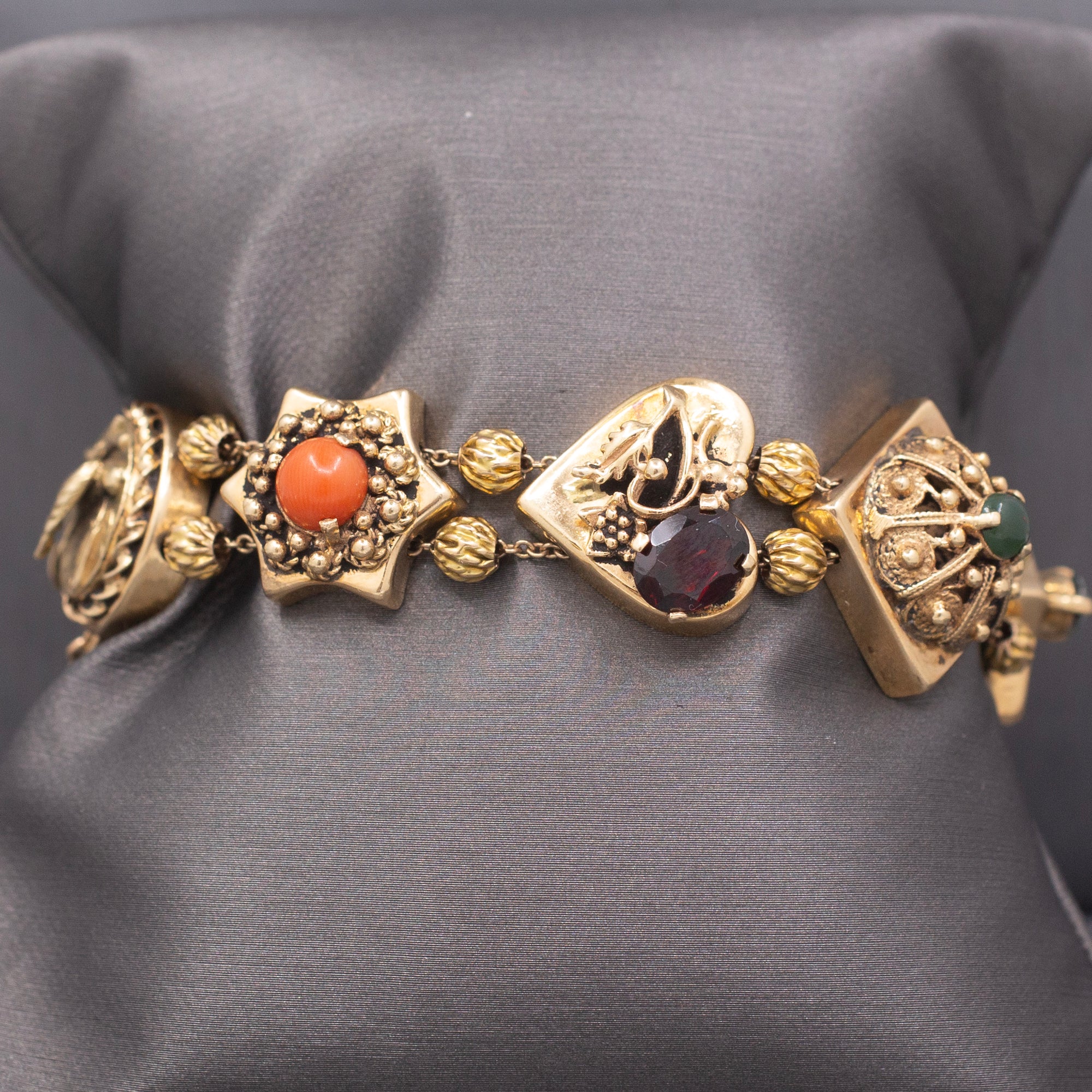 Vintage Retro Gemstone Slide Bracelet in 14k Yellow Gold 7.5"