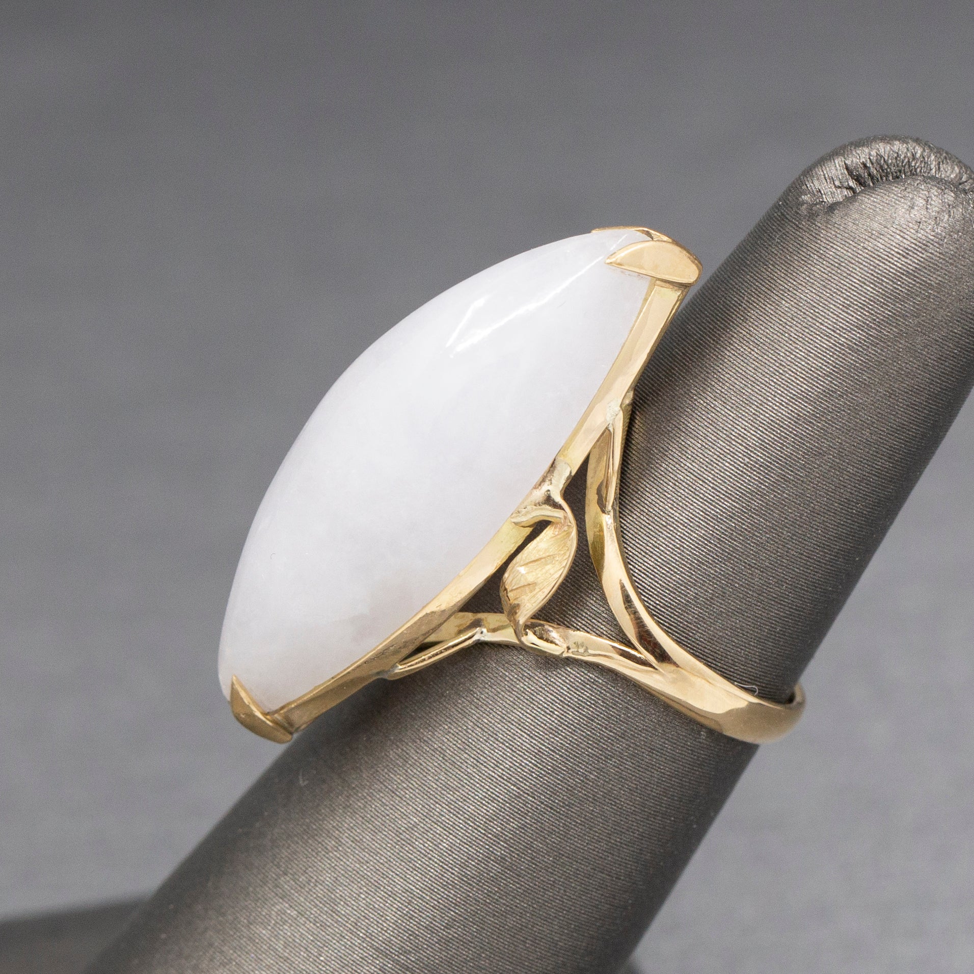Ladylike Lavender Jade Jadeite Marquise Cocktail Ring In 14k Yellow Gold