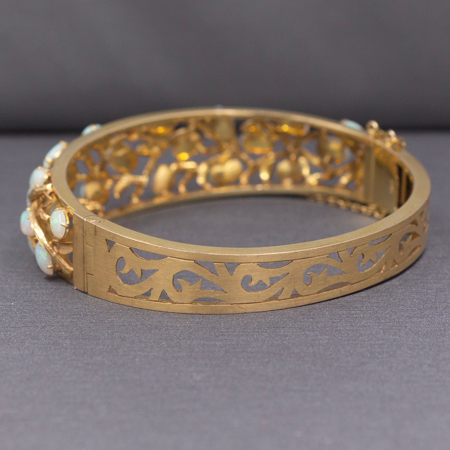 Exquisite Australian Opal Garland Bangle Bracelet in 14k Yellow Gold