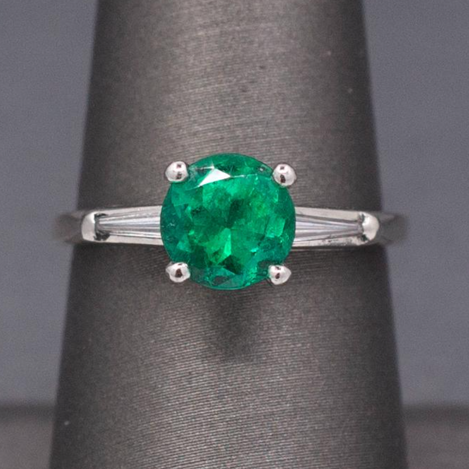 Vintage Natural Round Emerald and Baguette Diamond Ring in Platinum