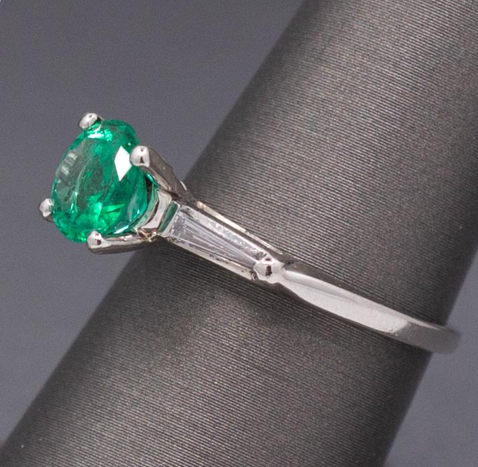 Vintage Natural Round Emerald and Baguette Diamond Ring in Platinum