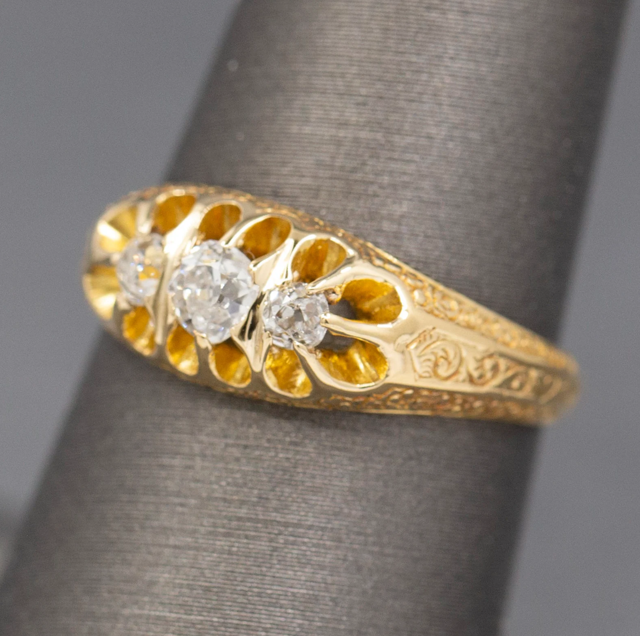 Antique Victorian Old Mine Cut Diamond Three Stone Belcher Set Ring in 18k Yellow Gold