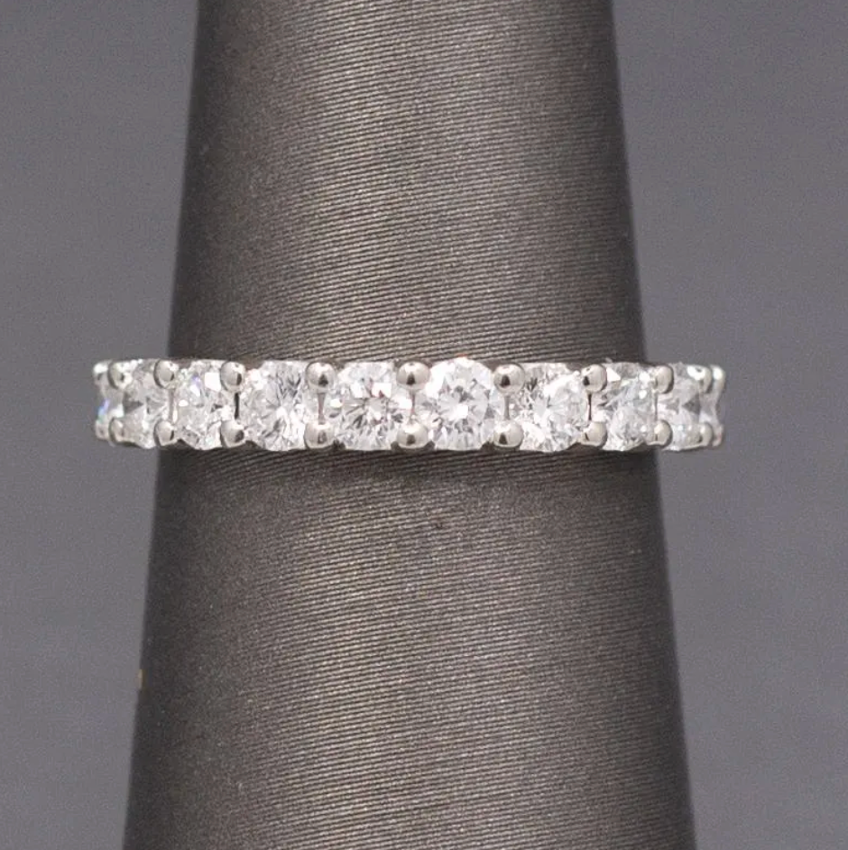 Vintage Blue Nile Luna 1.00ct Diamond Wedding Band Ring in Platinum