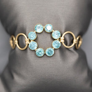 Vintage Sparkling Blue Zircon Circle Bracelet in 14k Yellow Gold