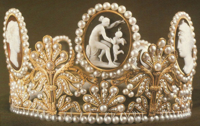 Historical Jewelry Is Making A Massive Comeback