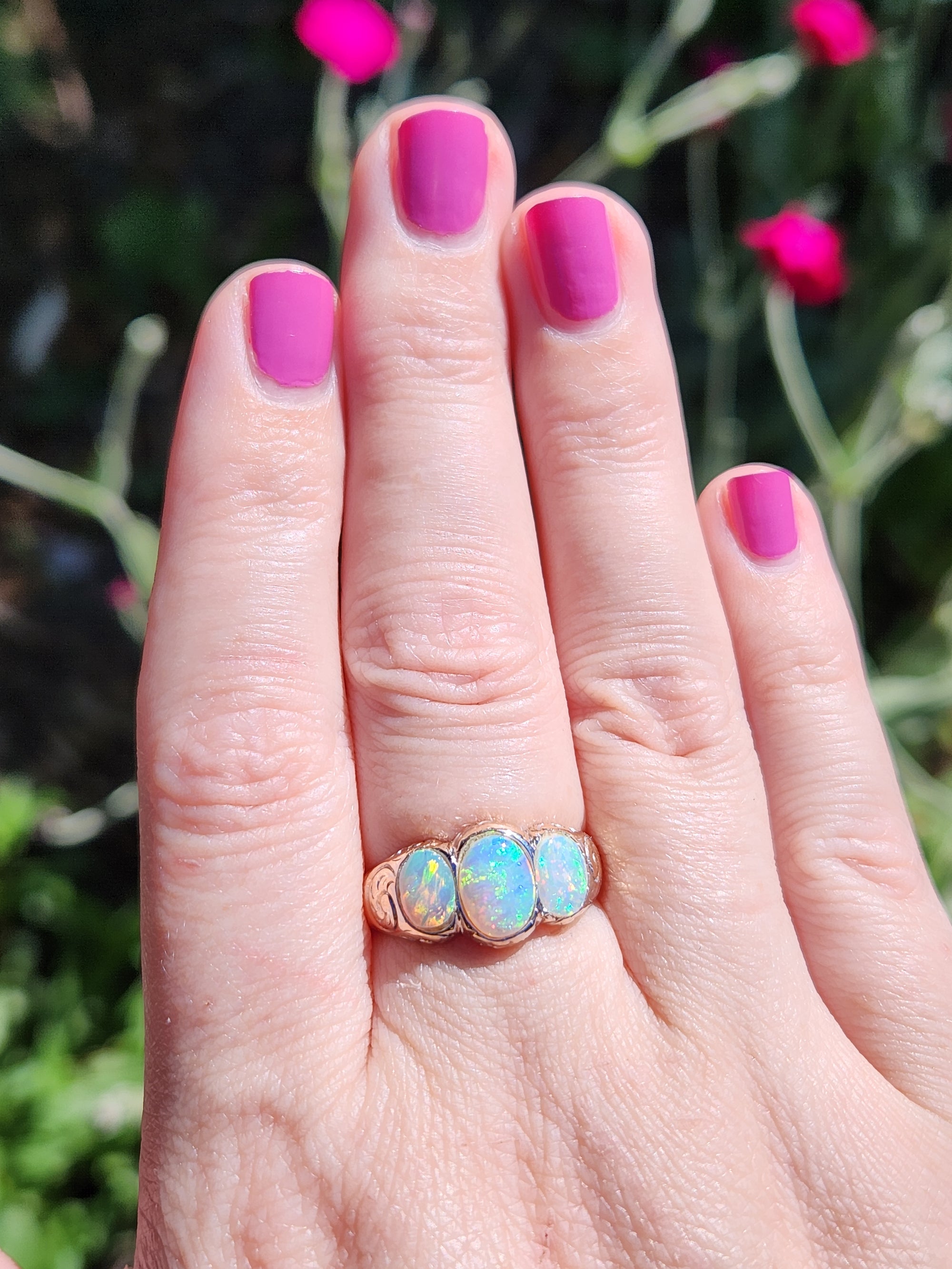 Late Victorian Bezel Set Opal Three Stone Engraved Band Ring in 14k Yellow Gold