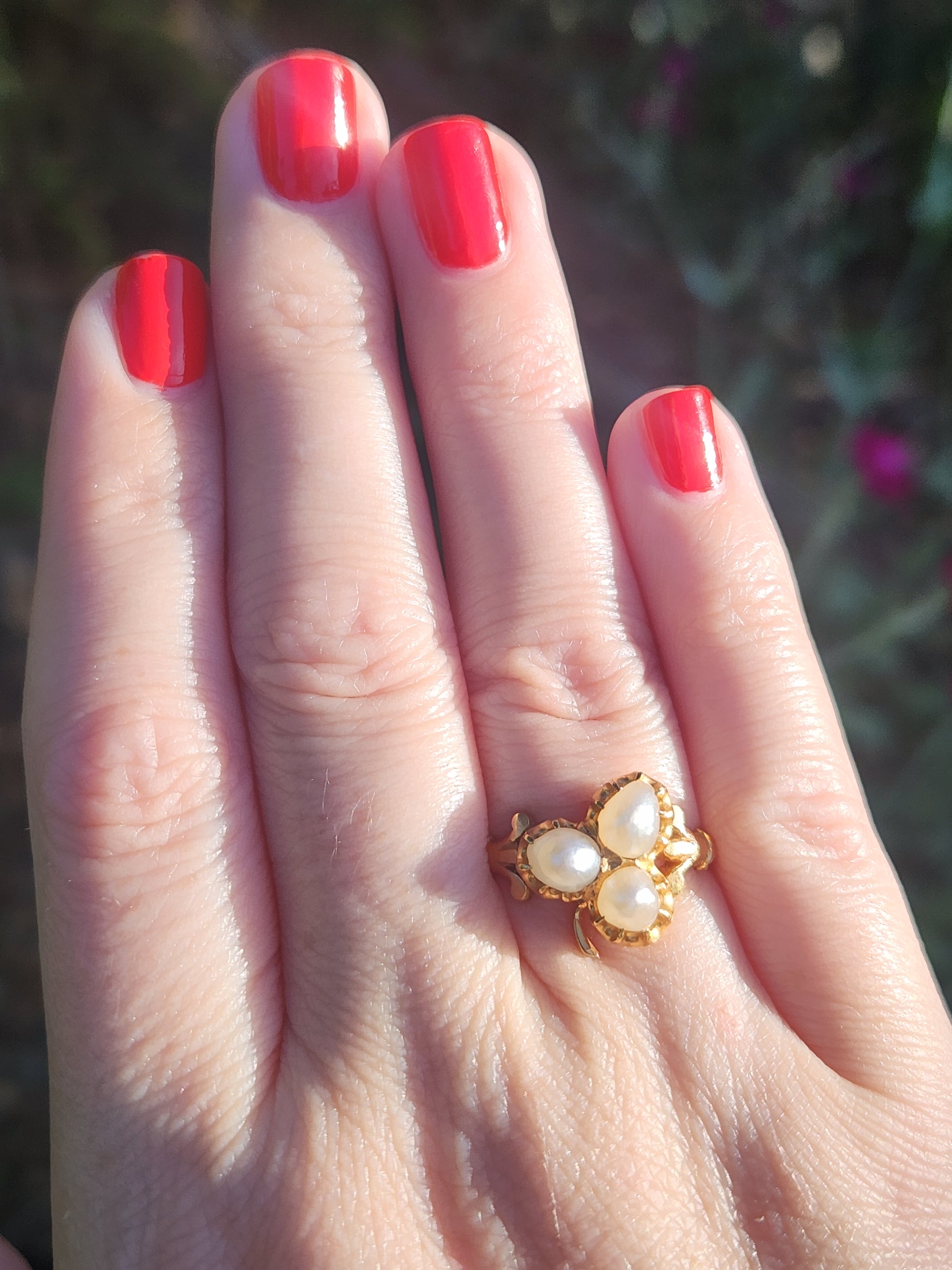 Antique Victorian Triple Pearl Clover Ring in 20k Yellow Gold
