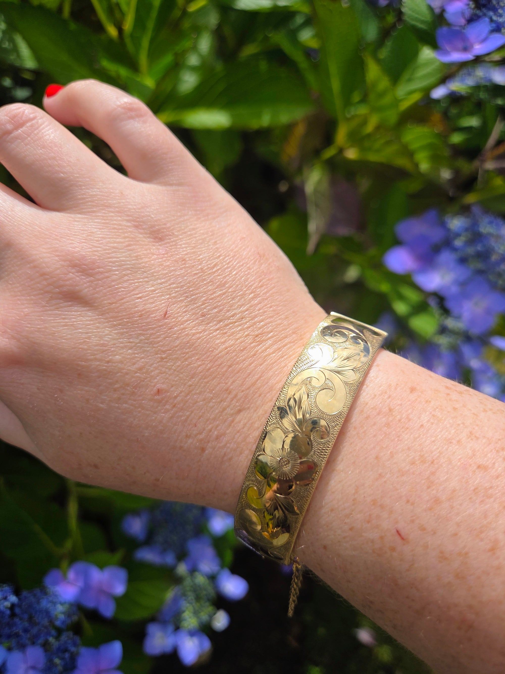 Vintage Floral Engraved Wide Bangle Bracelet in 9k Yellow Gold