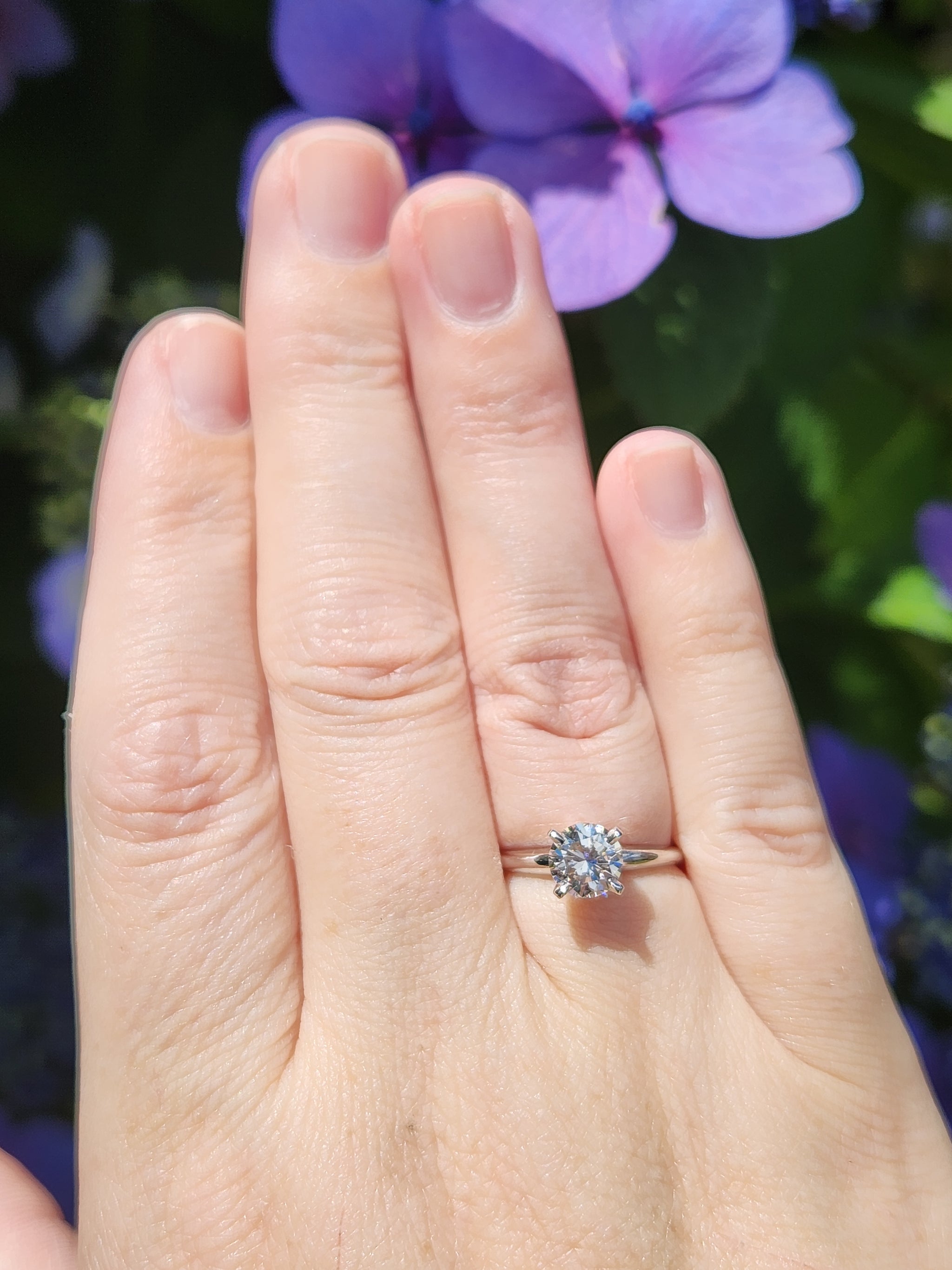 Classic Round Brilliant Cut Diamond 0.92ct Solitaire Engagement Ring in 14k White Gold