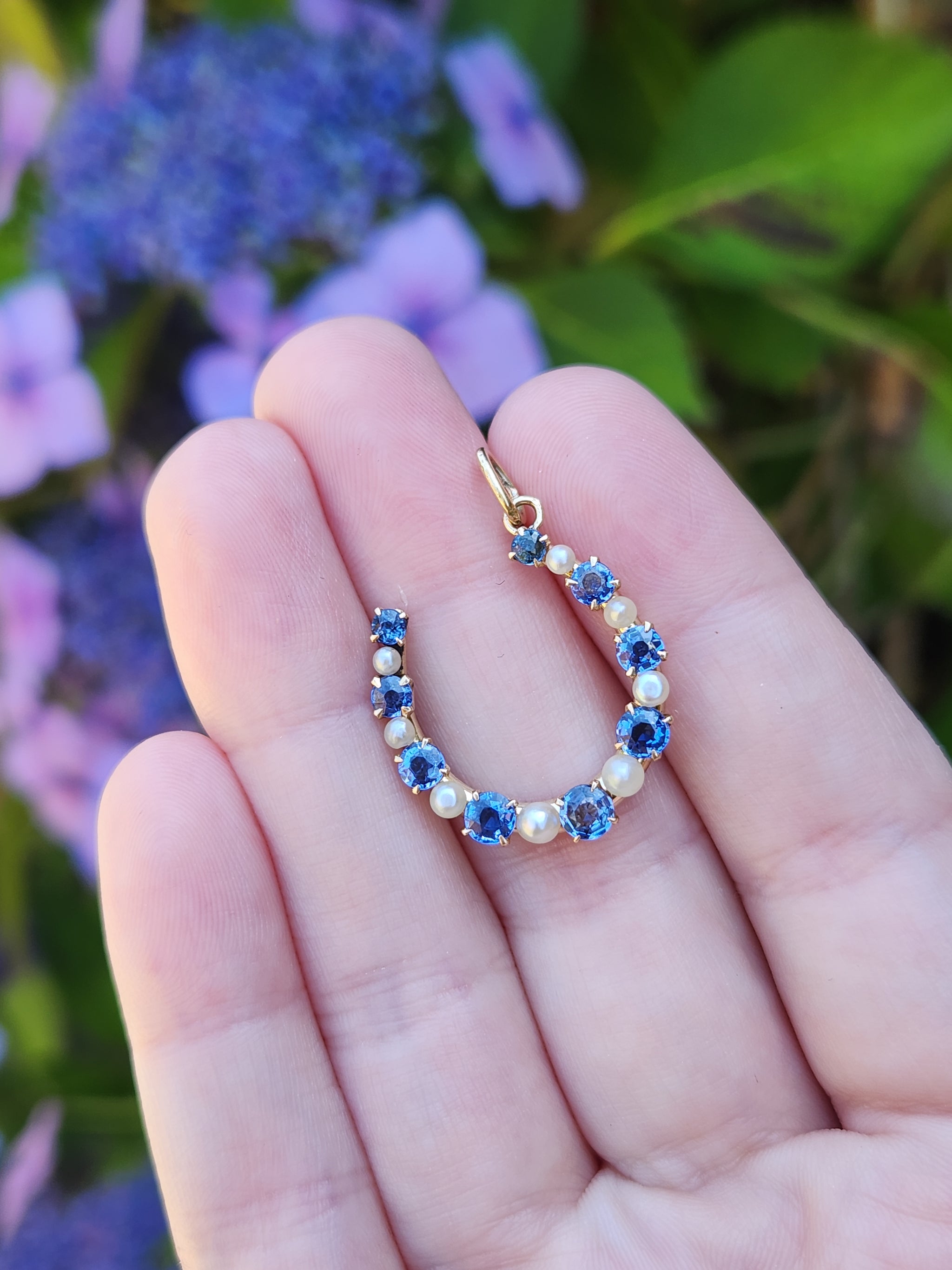 Victorian Montana Yogo Sapphire & Pearl Horseshoe Pendant in 14k Yellow Gold