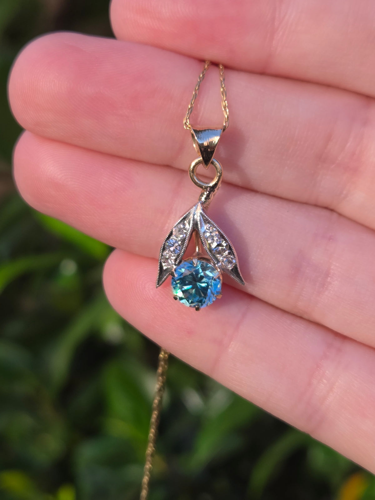 Sparkling Retro Blue Zircon and Diamond Pendant Necklace in 14k Yellow Gold