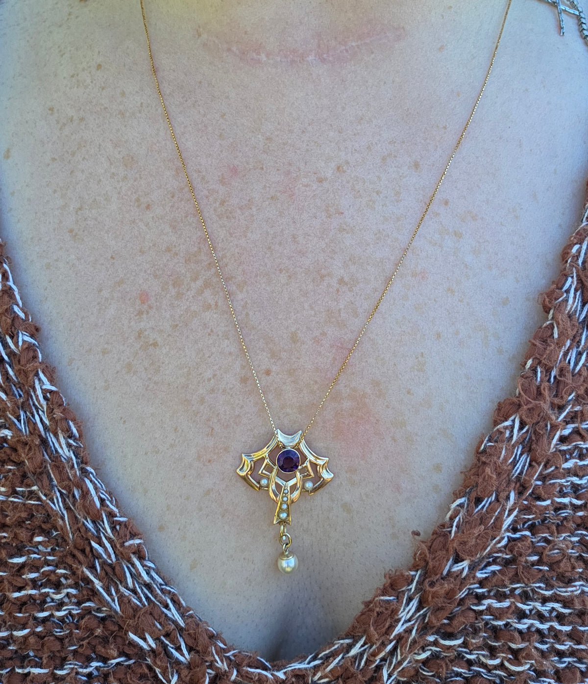 Victorian Amethyst and Pearl Drop Lavalier Necklace in 14k Yellow Gold