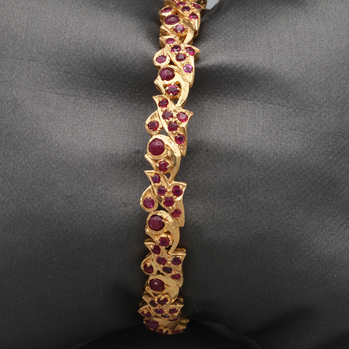 High Karat Gold Natural Ruby Round Bangle Bracelet