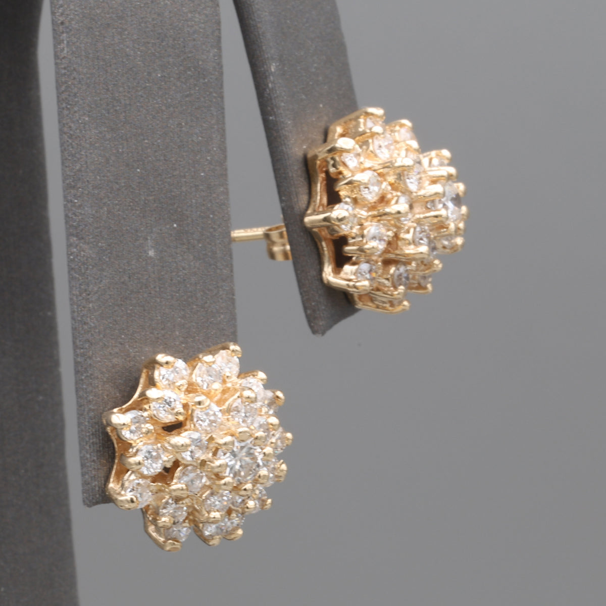 Sparkling Diamond Cluster Stud Earrings in 14k Yellow Gold