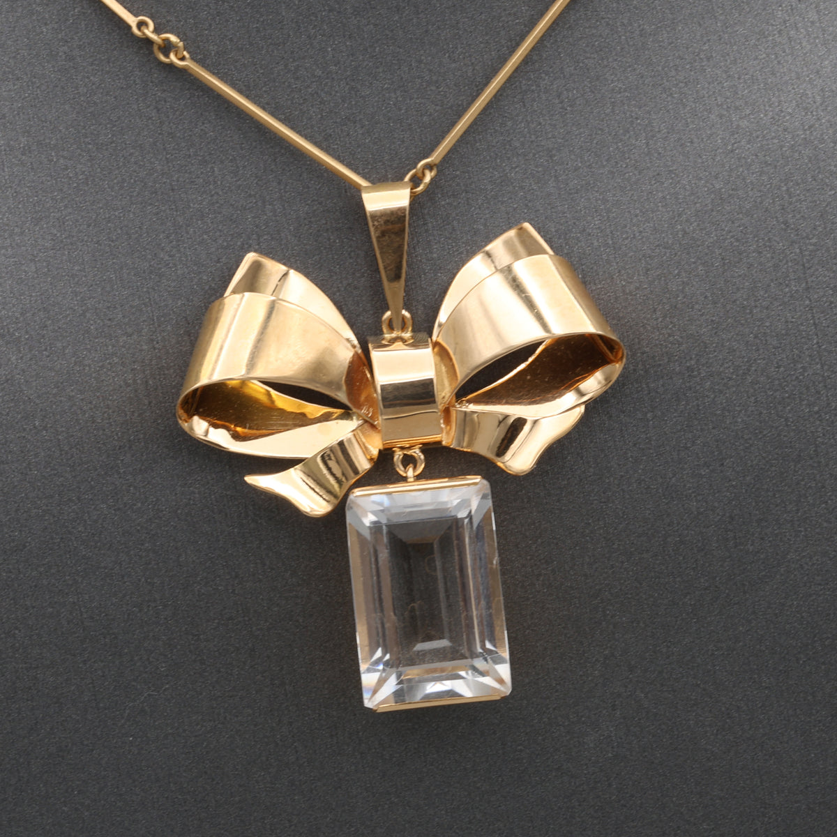Vintage Ribbon Bow Quartz Dangle Pendant Necklace in 18k Yellow Gold