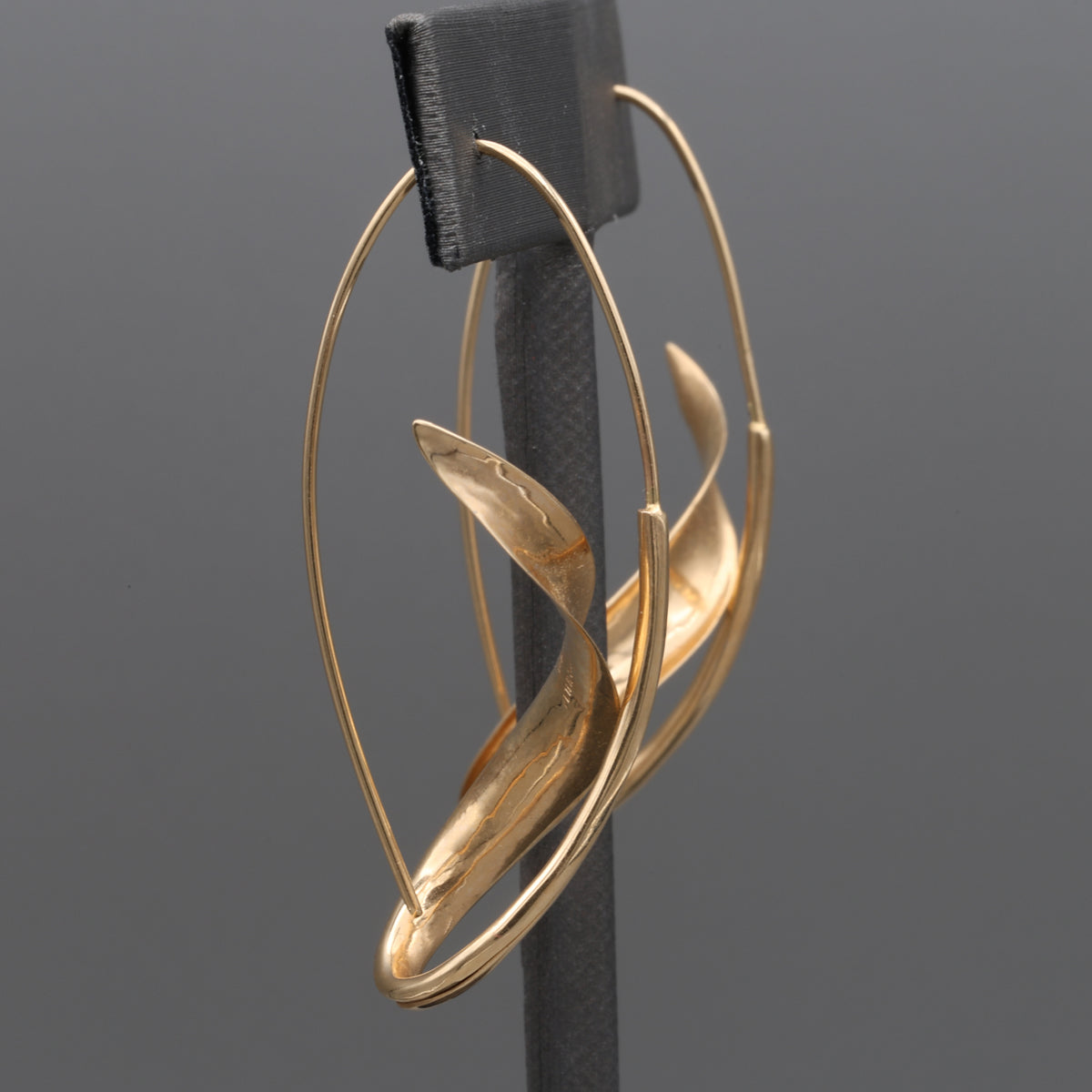 Vintage Peter Small Iconoclast Twist Earrings in 14k Yellow Gold