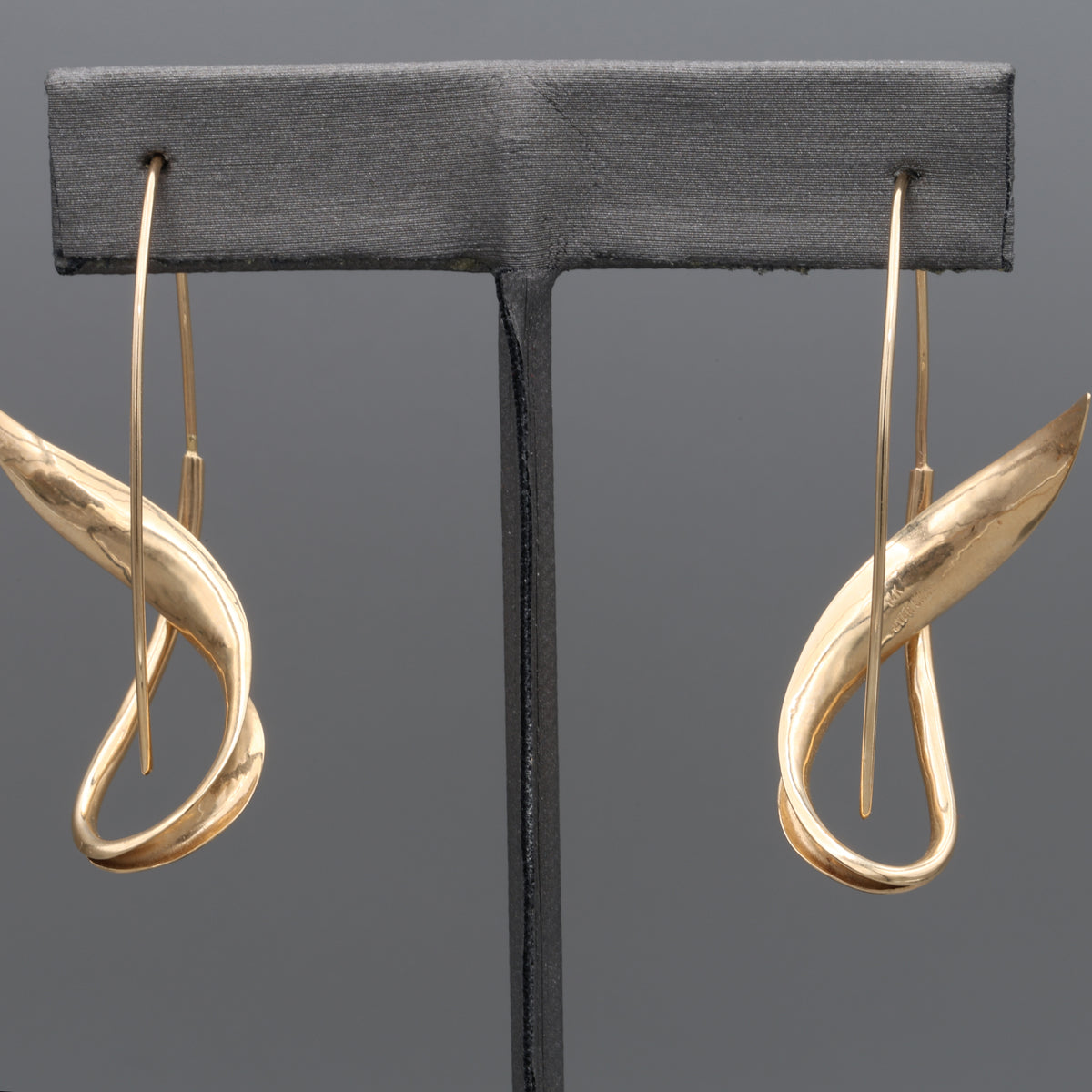 Vintage Peter Small Iconoclast Twist Earrings in 14k Yellow Gold