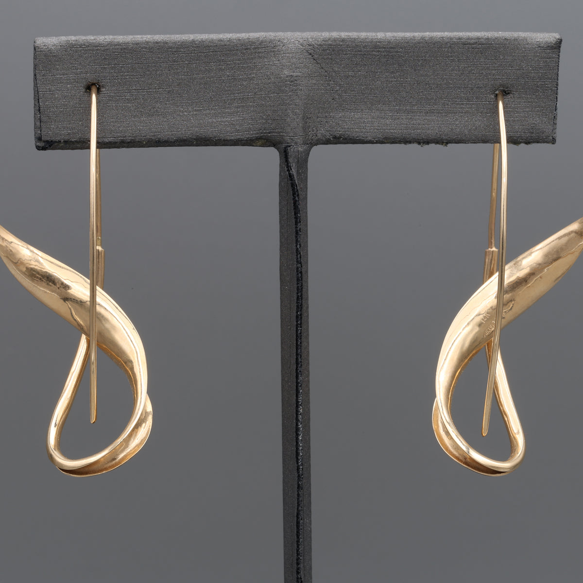 Vintage Peter Small Iconoclast Twist Earrings in 14k Yellow Gold