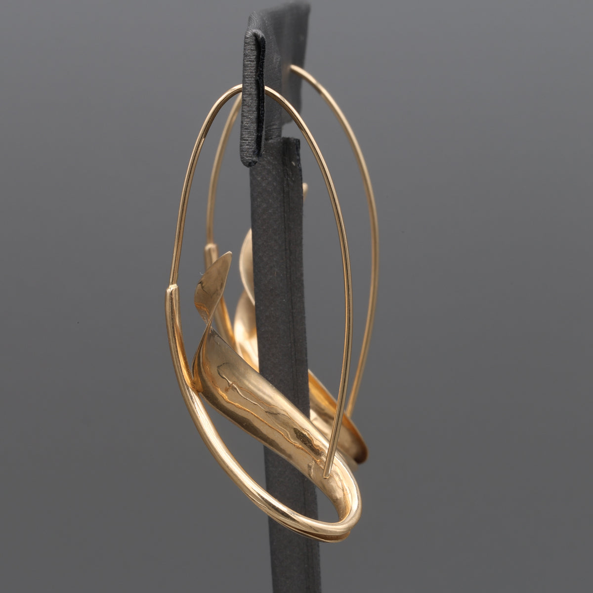 Vintage Peter Small Iconoclast Twist Earrings in 14k Yellow Gold