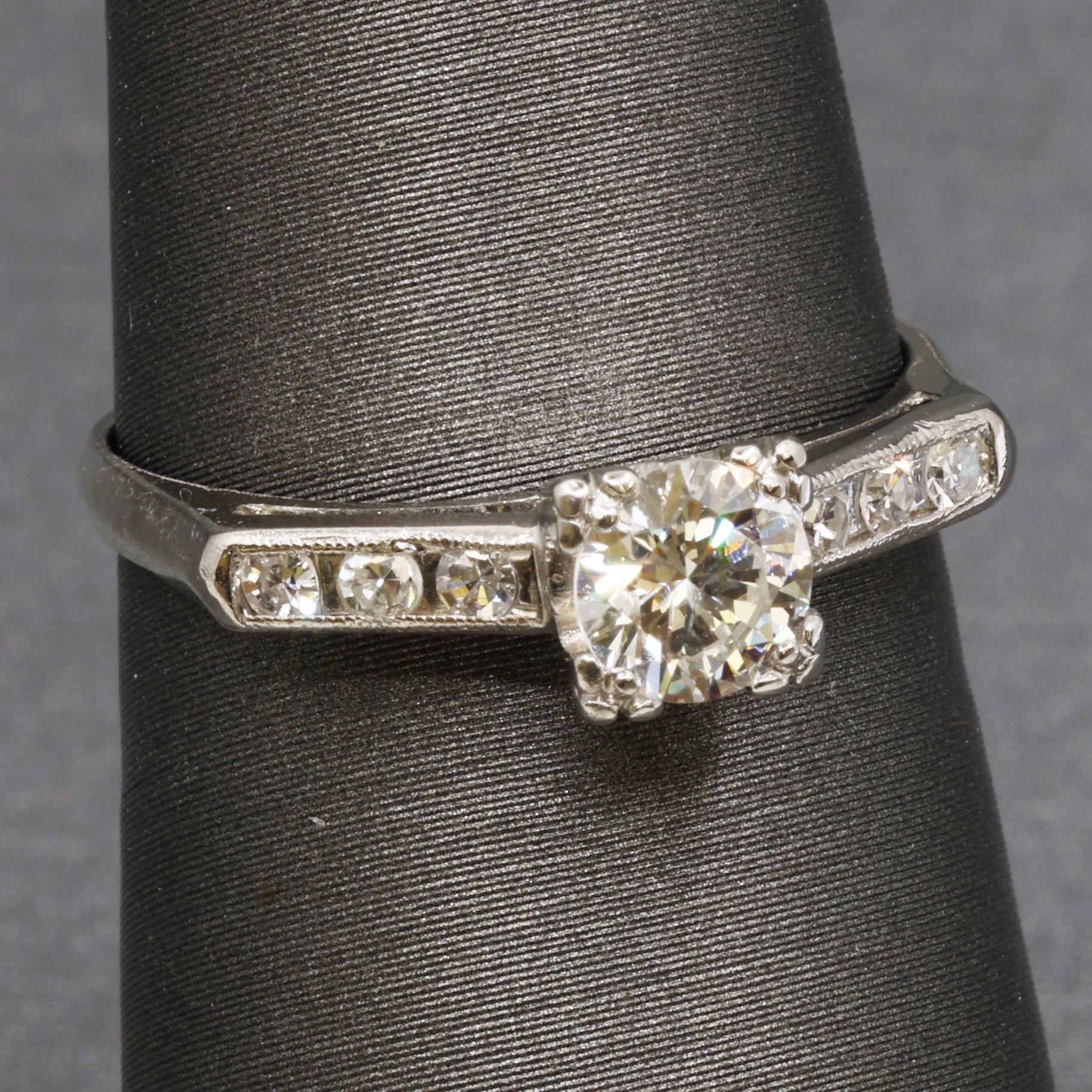 Sparkling Vintage Mid-Century Diamond Engagement Ring in Platinum
