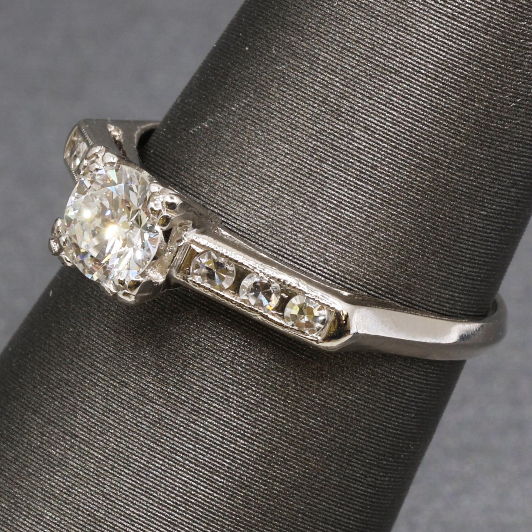 Sparkling Vintage Mid-Century Diamond Engagement Ring in Platinum