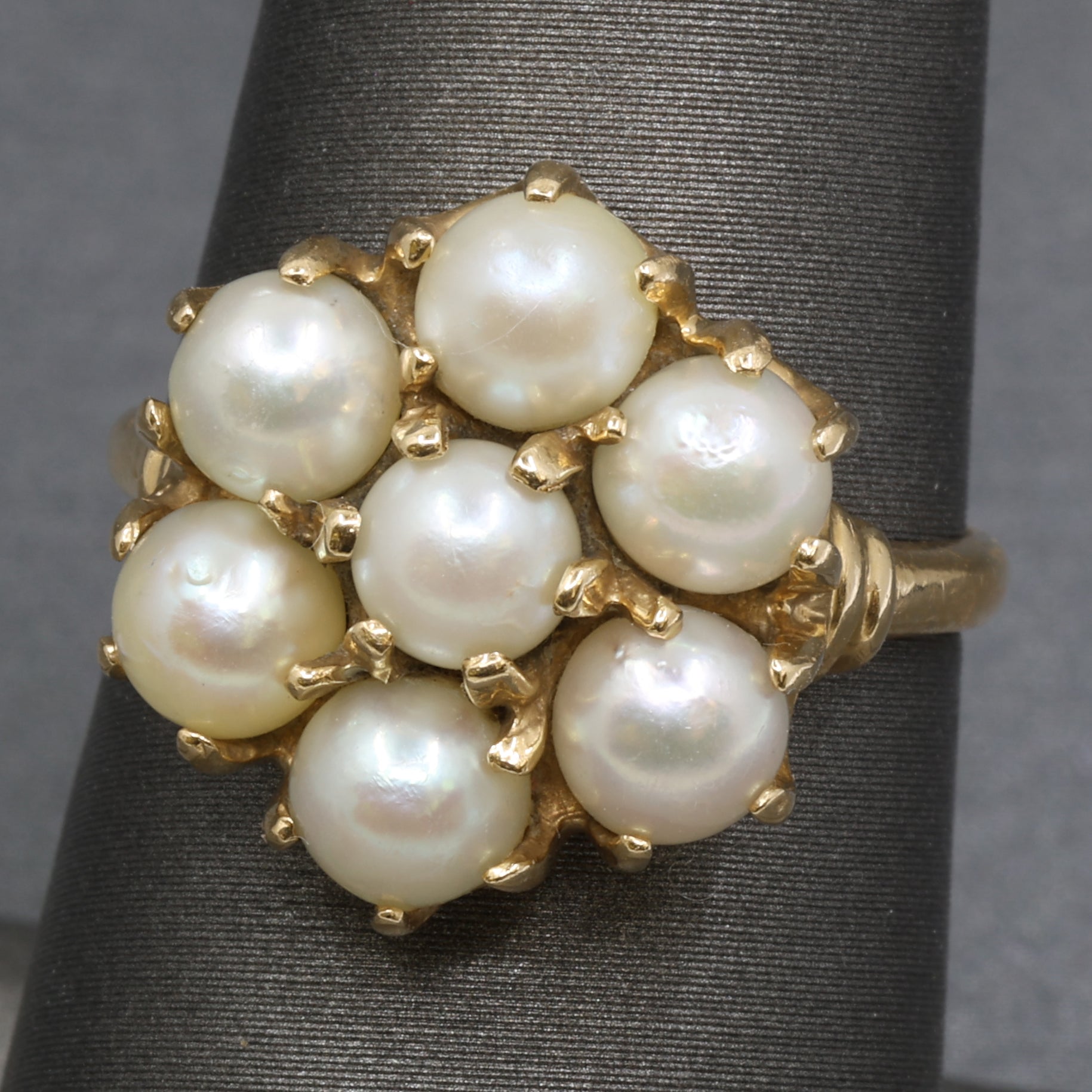 Vintage Pearl Cluster Flower Floral Ring in 14k Yellow Gold
